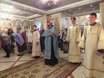 Покров Пресвятой Богородицы